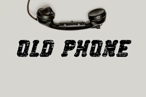 Old Phone: A Bold Display Font for Handmade Charm